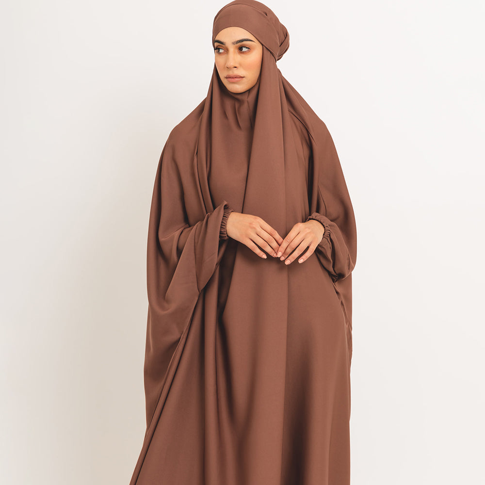 Khimar marron classique avec poignets élastiques et lien à l&